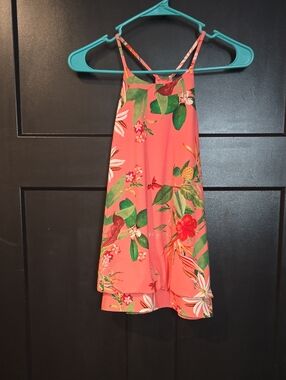 Express Coral top with Green Tropical Leaf Print, sz small